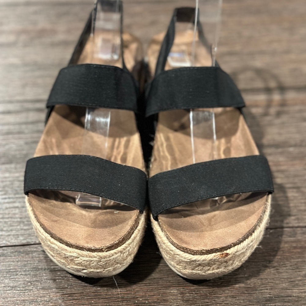 Madden Girl Women's Cybell Platform Sandals Black Size 9, GUC - Picture 2 of 6